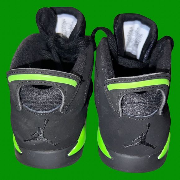 Nike Air Jordan 6 Retro Electric Green Baby Toddler Size 10C - Picture 3 of 6